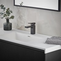 Hansgrohe Vernis Shape 70 mosdócsaptelep leeresztő nélkül, matt fekete