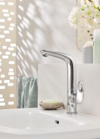 Grohe Eurostyle magas, ívelt mosdócsaptelep, lyukas fogantyús, húzórudas leeresztővel 23569003